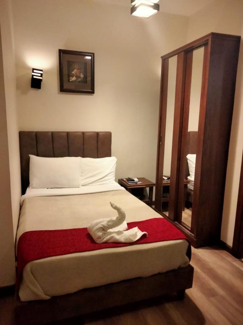 Cordoba Suites Хургада Стая снимка